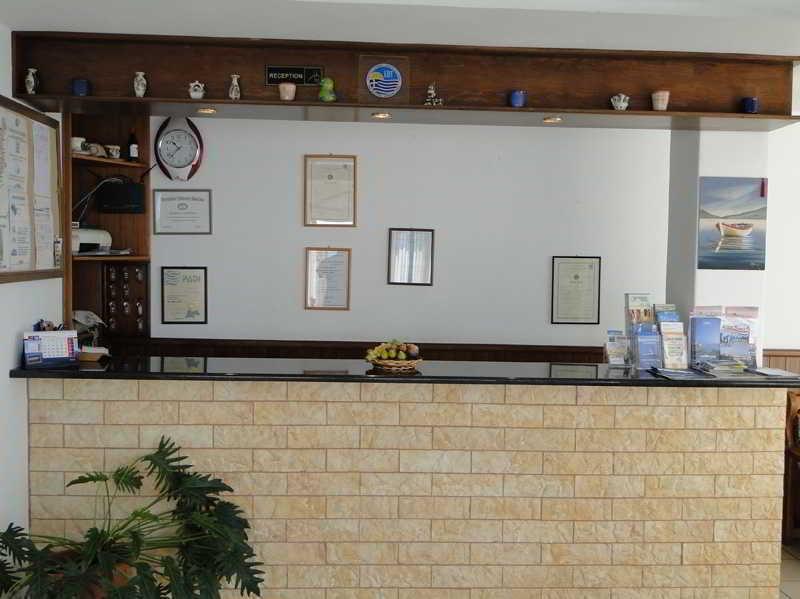 Corali Hotel Piso Livadi Ngoại thất bức ảnh